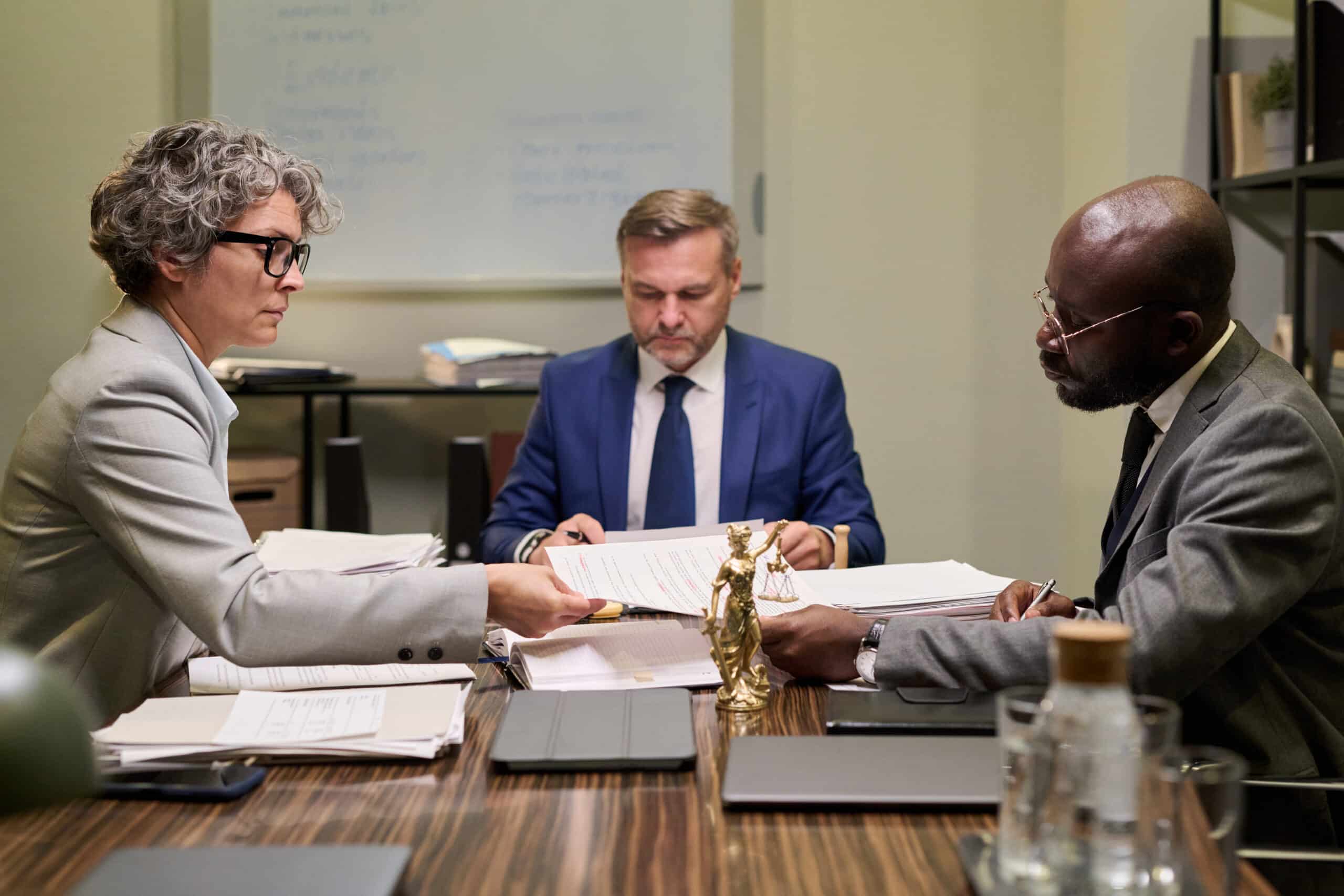 shareholder agreement lawyers